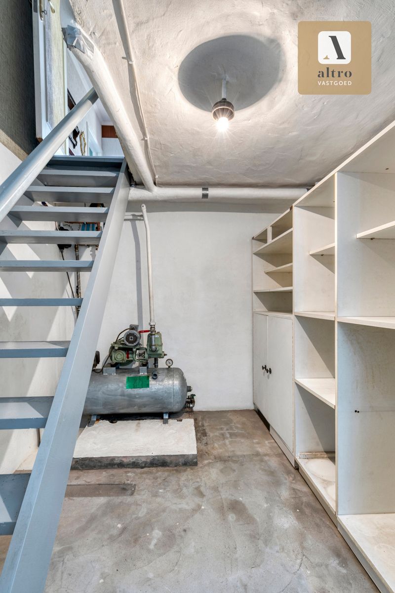 Te renoveren woning met veel potentieel in Aalter foto 23