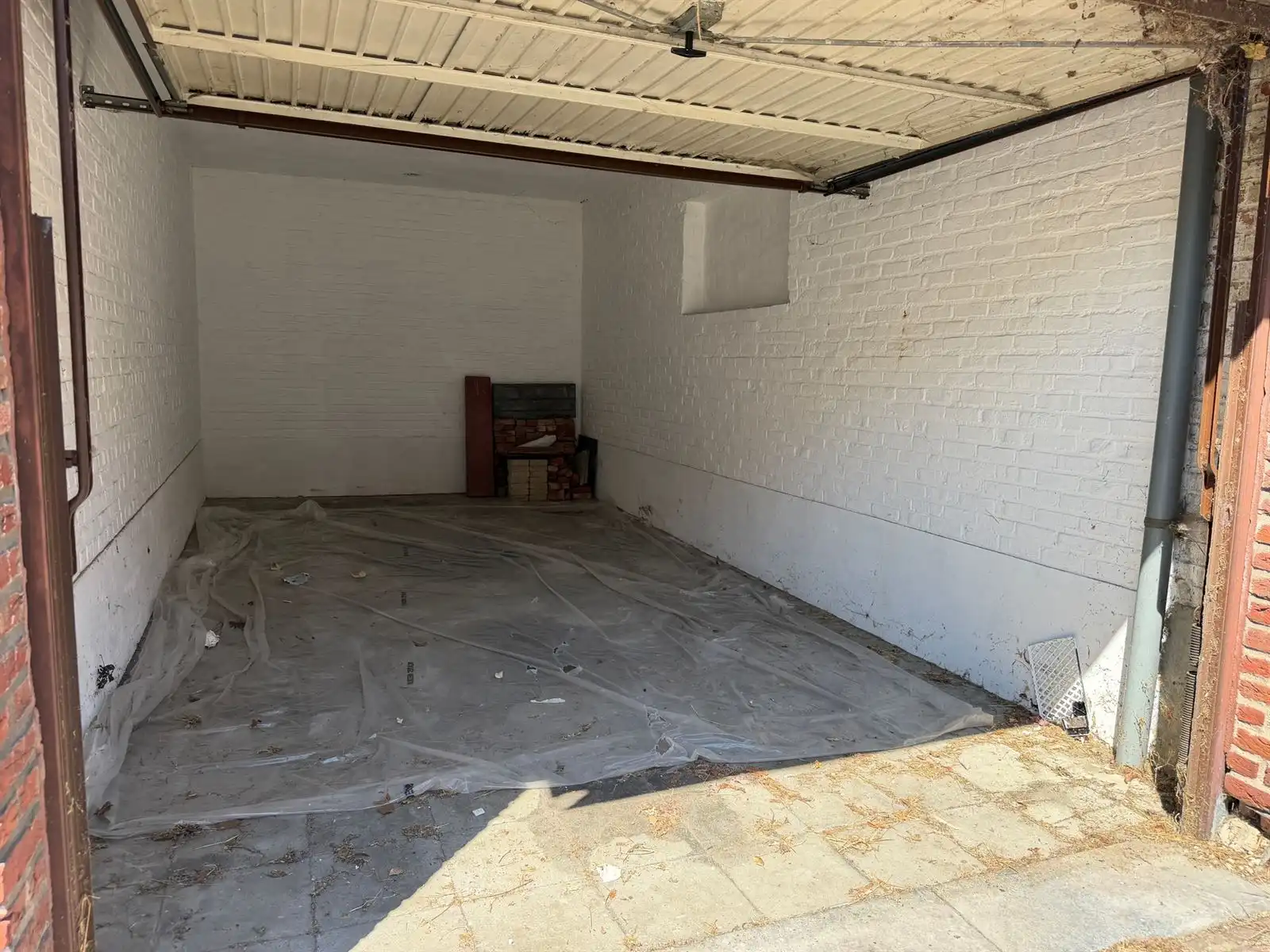 Garage foto 2