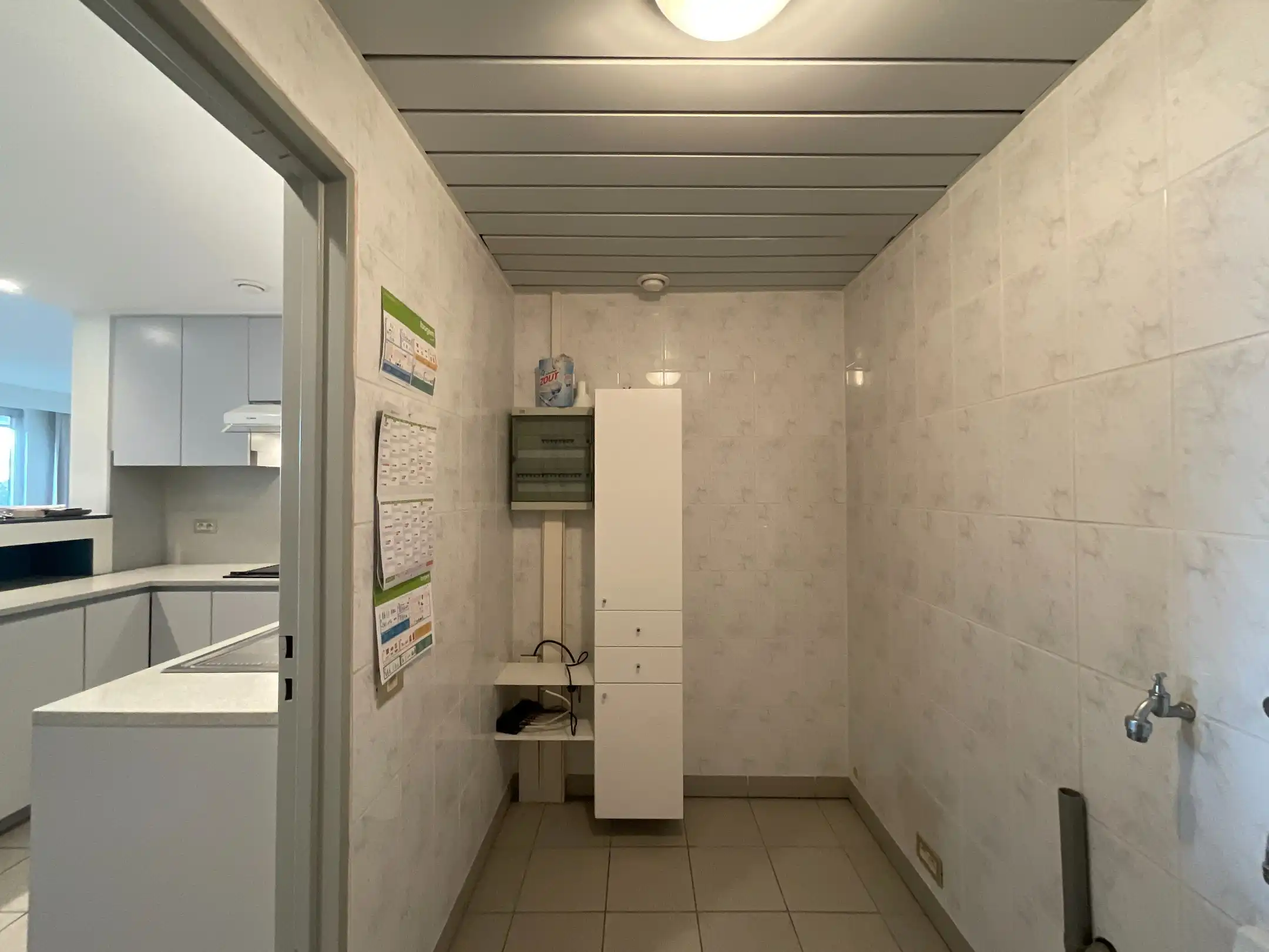 Prachtig appartement in centrum Beveren met zicht over de Markt foto 10