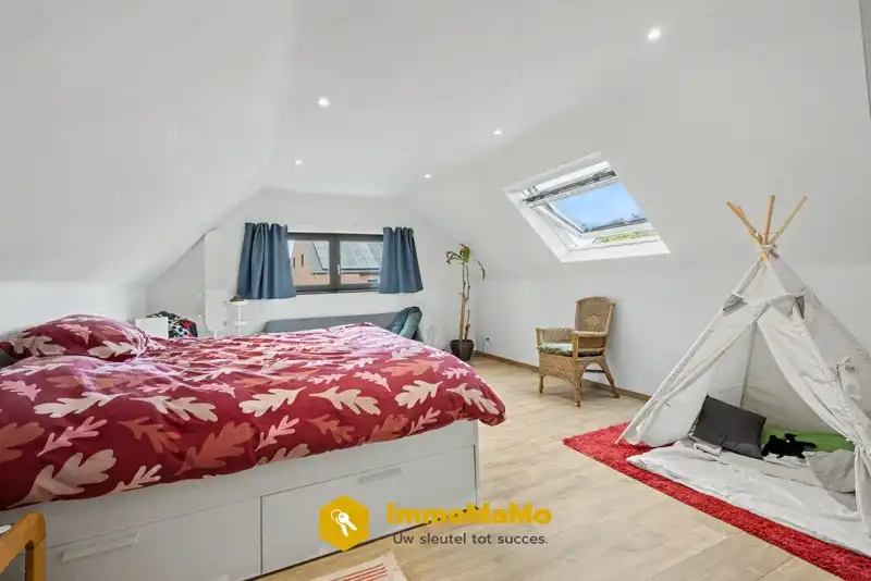 VERKOCHT - VILLA MET 4 SLAAPKAMERS EN TUIN&WEIDE (3314m²) EN 3 PAARDENSTALLEN foto 30