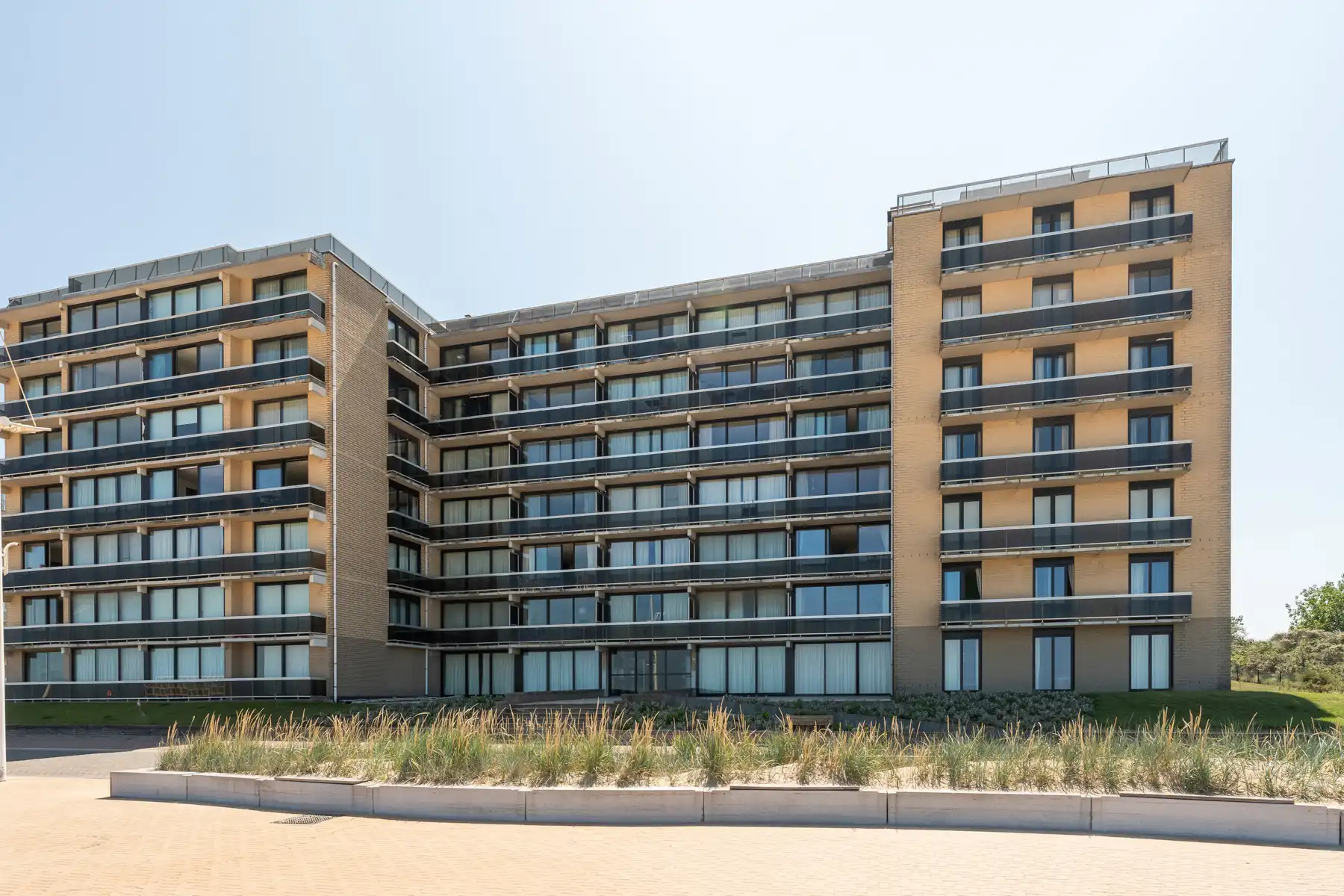 Vernieuwd zuidgericht appartement in een moderne residentie foto 11