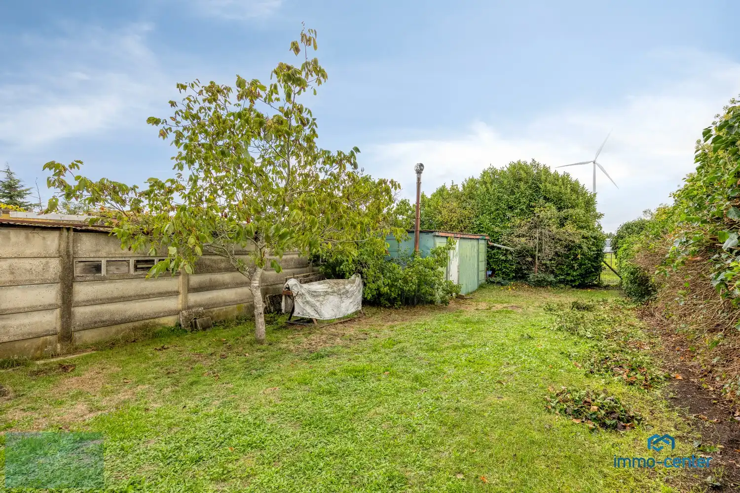 Landelijke charme en ruimte om te renoveren op 990 m² foto 18