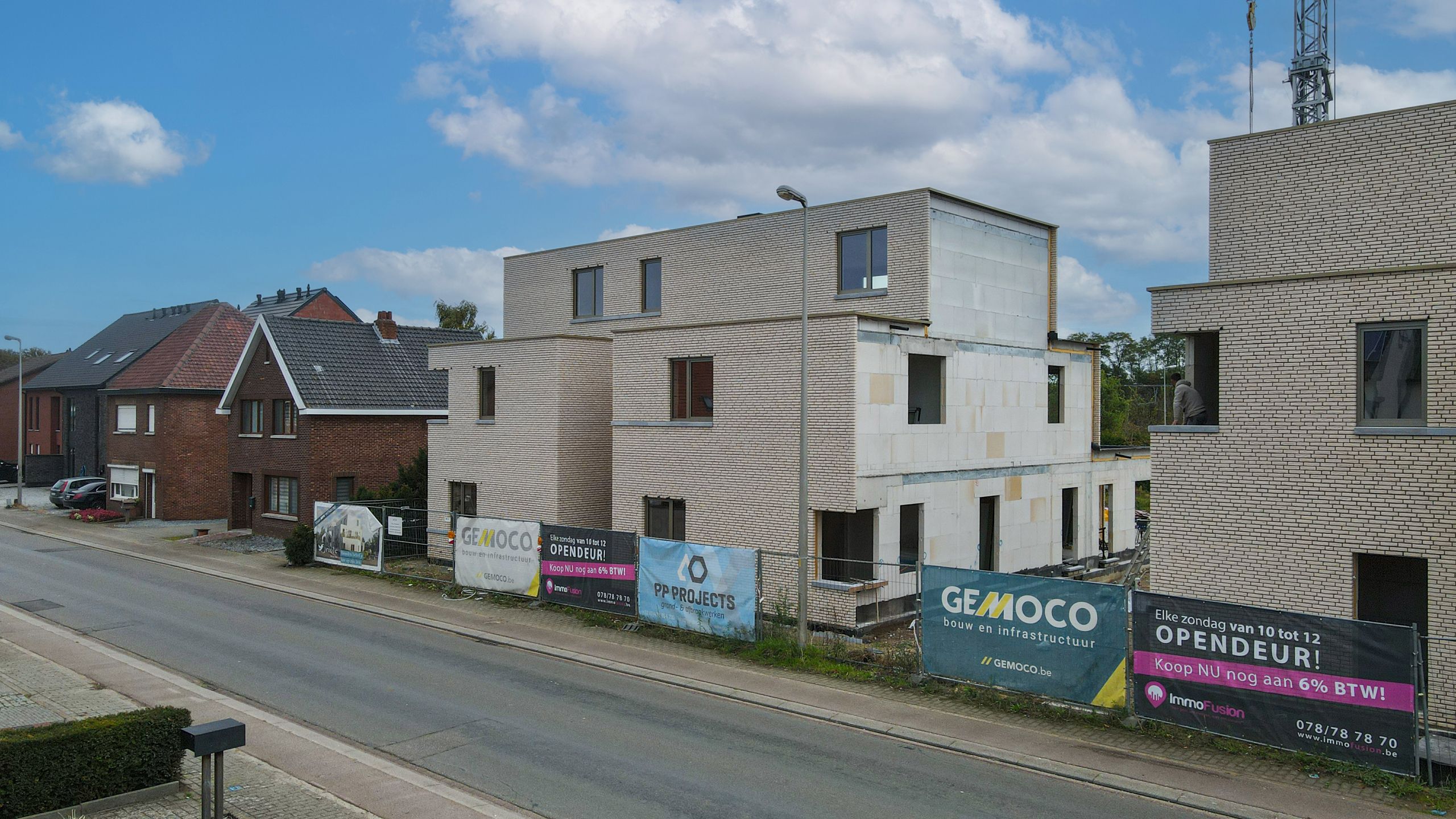 Gelijkvloers appartement met 3 slaapkamers en met een tuin! foto 5