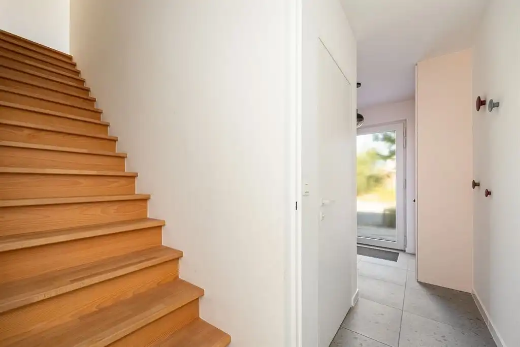 Prachtige nieuwbouwwoning met 4 slpk in Eksterlaar foto 8