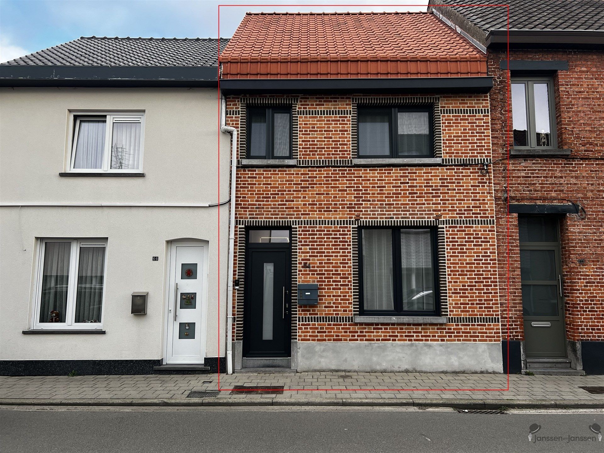 lichtrijke en energiezuinige woning foto {{pictureIndex}}