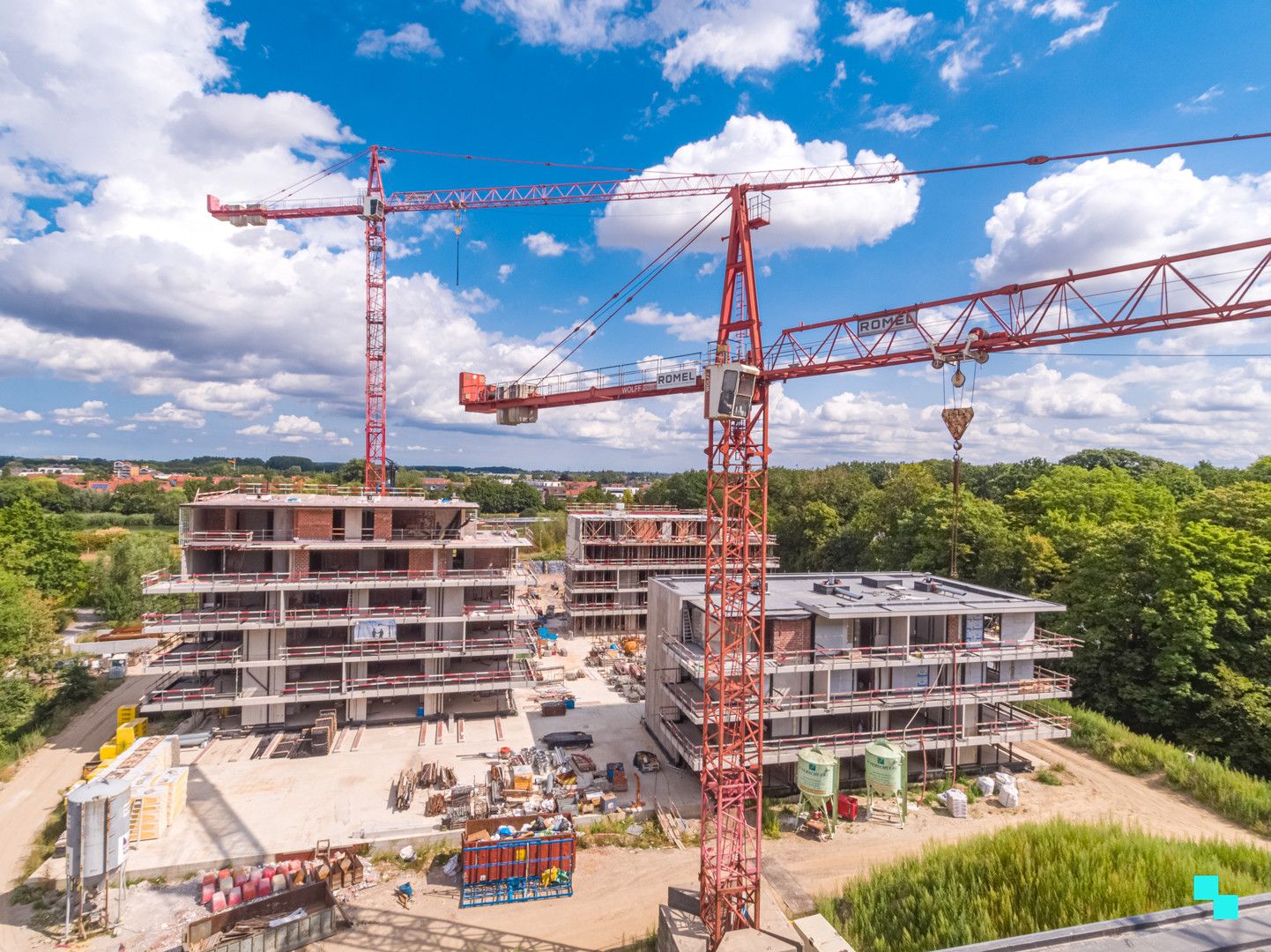 Gelijkvloers hoek appartement met riant terras foto 2