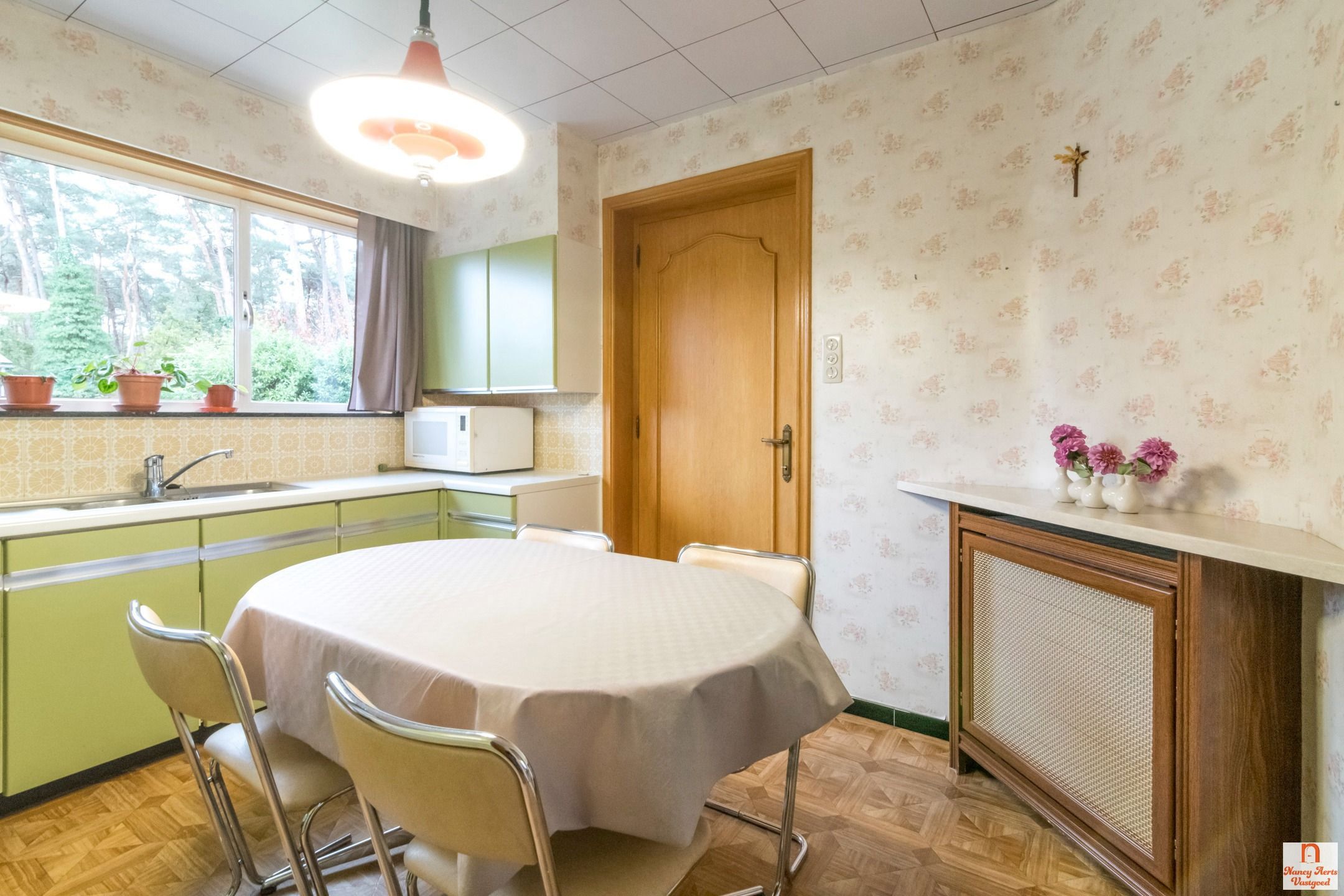 Sfeervolle thuis op een uitzonderlijke ligging in het groen foto 15