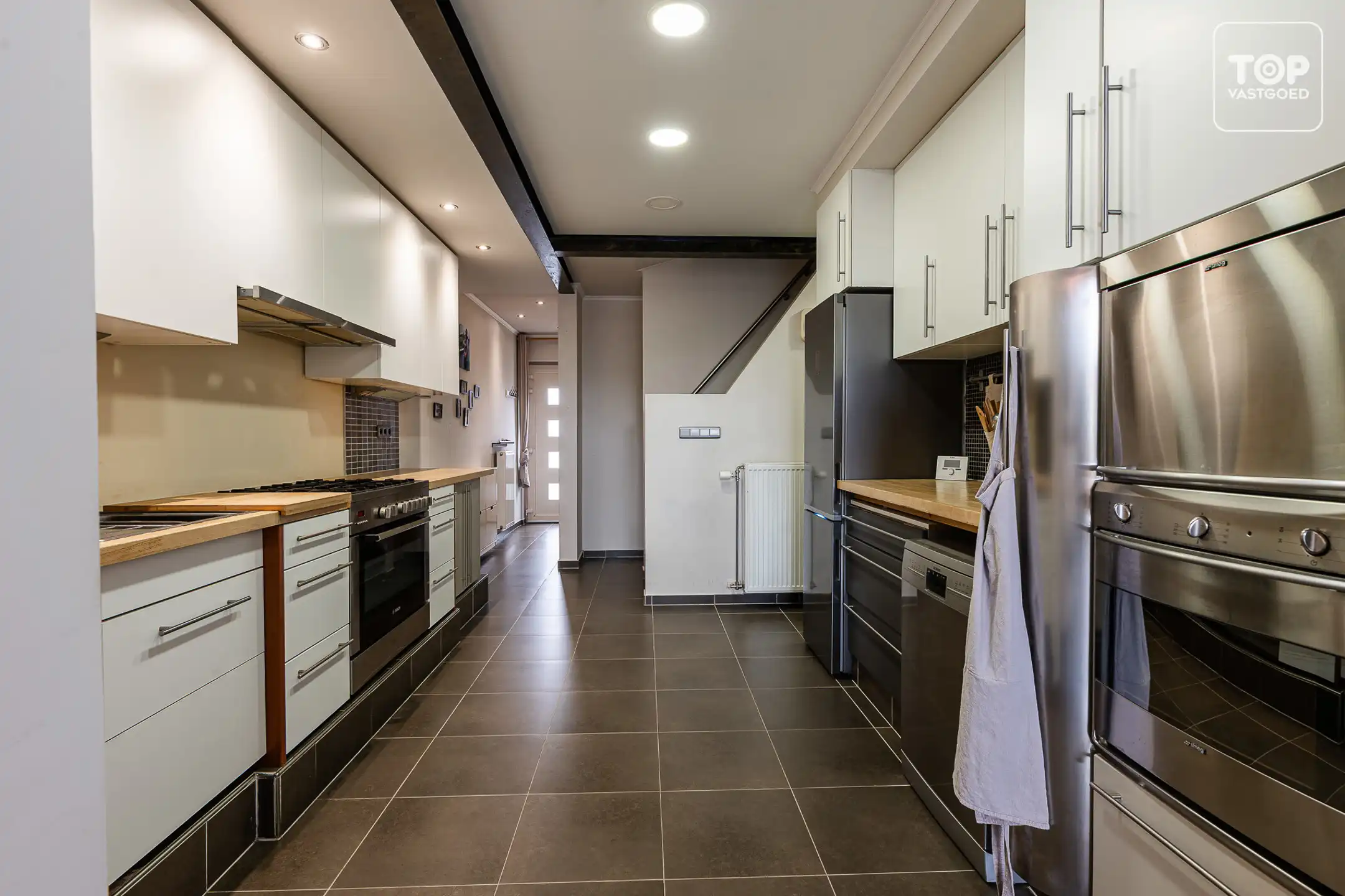 Instapklare woning met 2 slaapkamers op een uitstekende en goed bereikbare locatie foto 14
