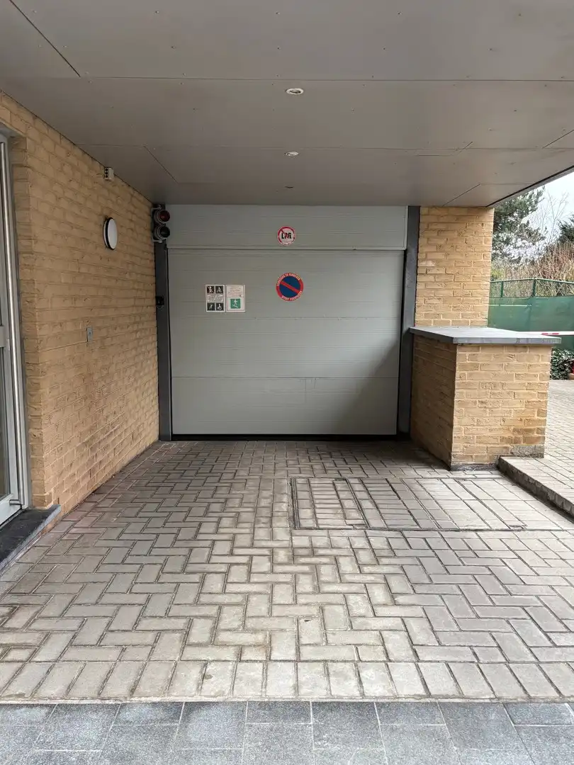 Parking met berging te koop op niveau -2 , centraal gelegen in de Franslaan te Nieuwpoort-bad foto 4