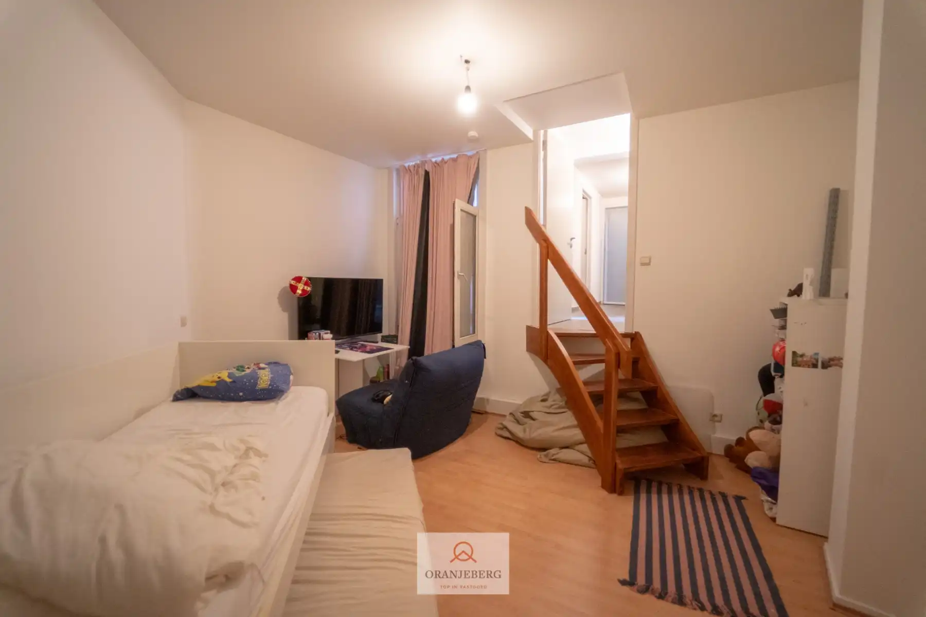 Uniek gelegen appartement in hartje Gent op het Sint-Baafsplein foto 16