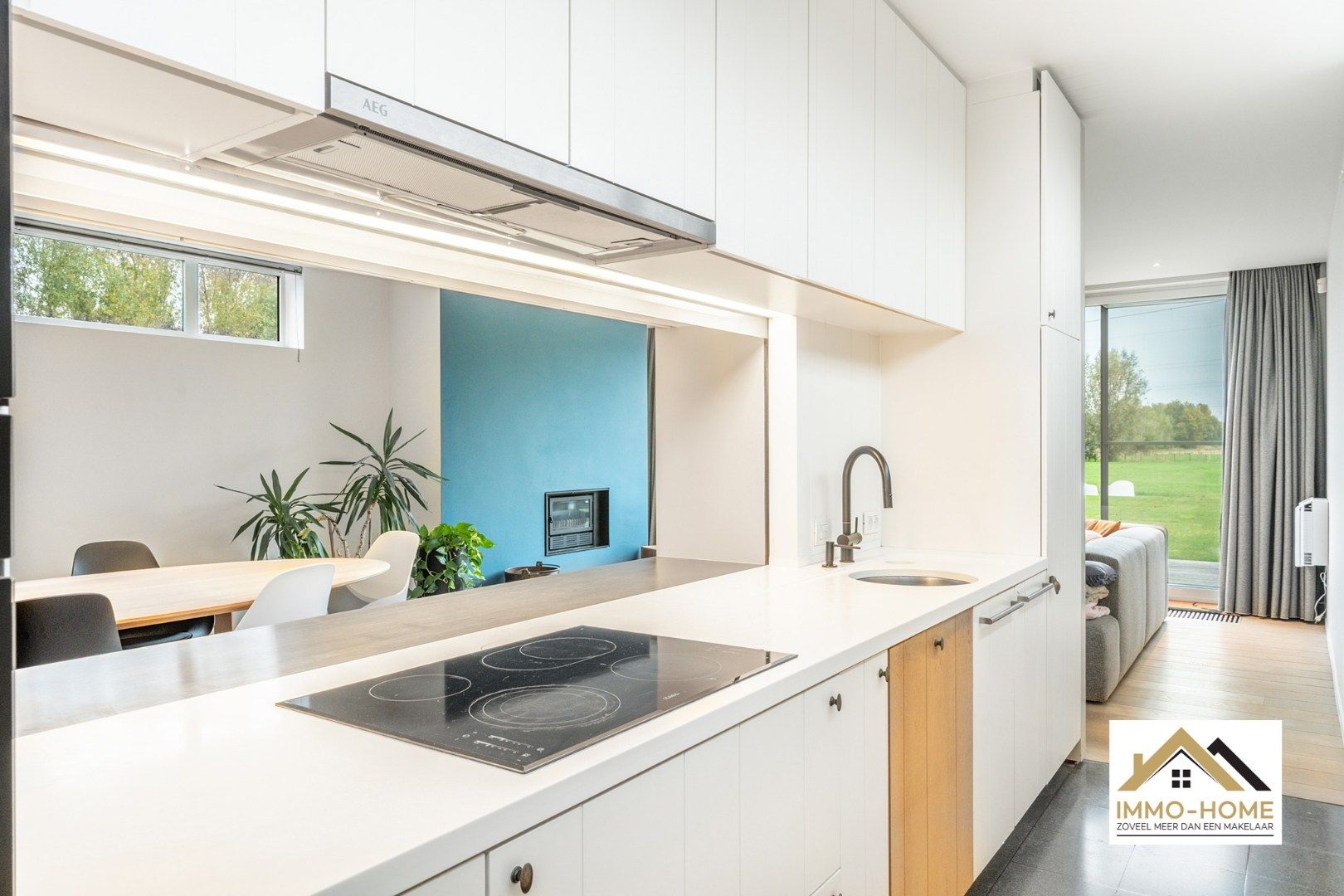 Ruime moderne woning met open zicht! foto 12