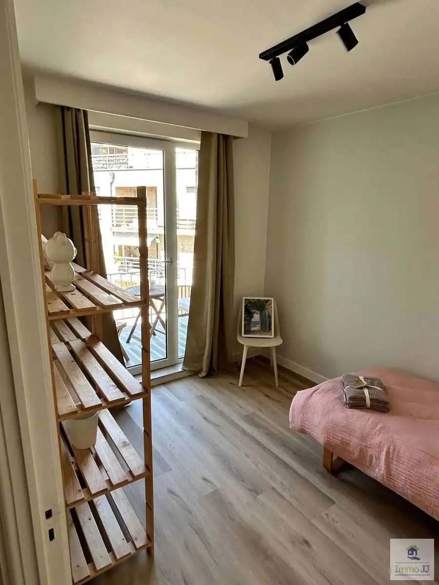 Gemeubeld appartement met 2 slaapkamers in Genk centrum foto 6