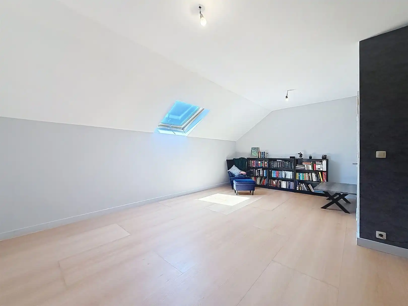 Instapklare woning met 3 slpks, tuin - 01a 78ca  foto 48