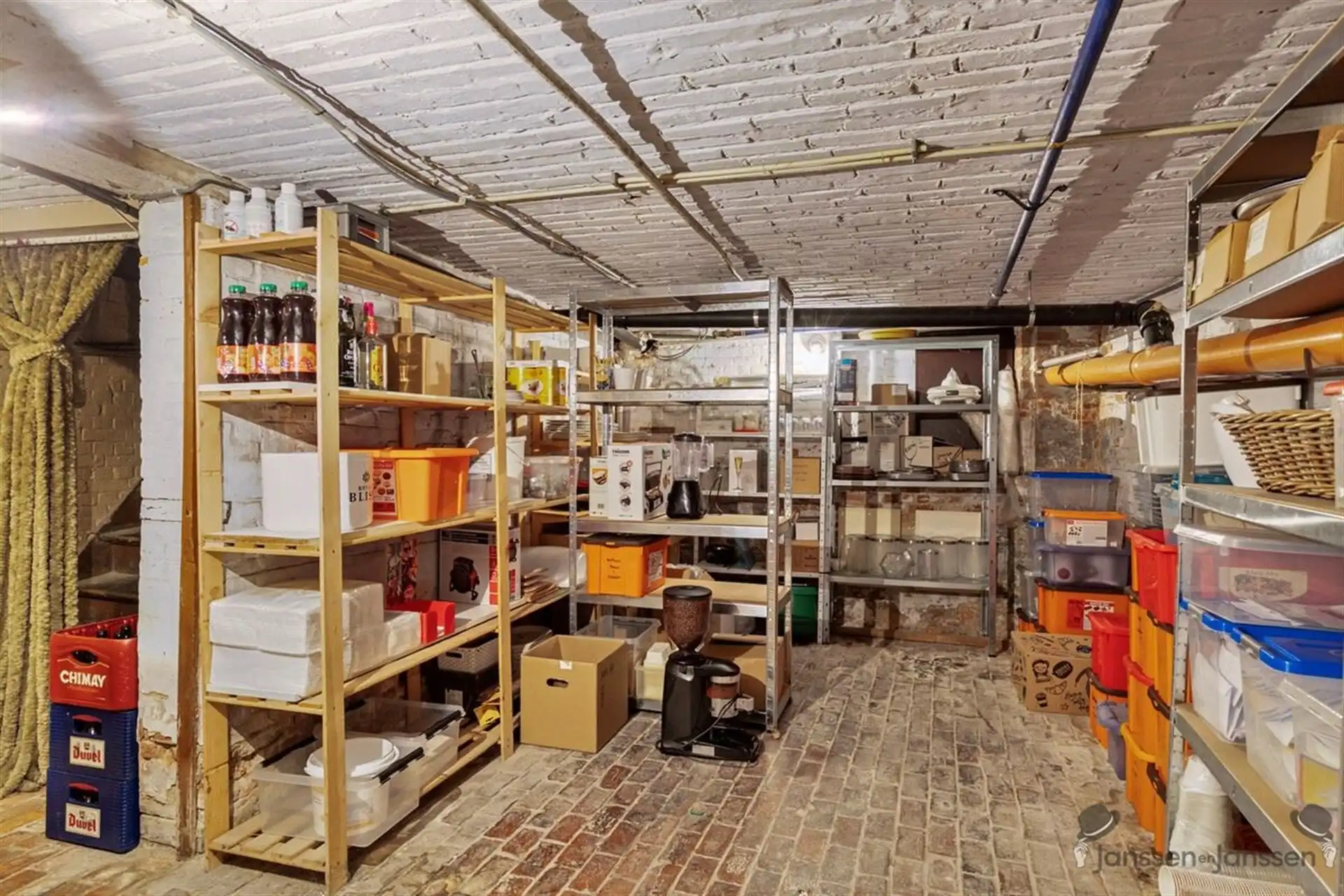 BRASSERIE ANDERS DAN ANDERS, CENTRUM AARSCHOT, NABIJ GROTE MARKT. foto 7