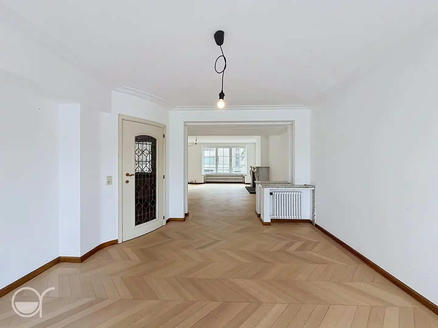 Unieke en ruime rijwoning met garage, tuin en terrassen te huur nabij station Gent-Sint-Pieters foto 12