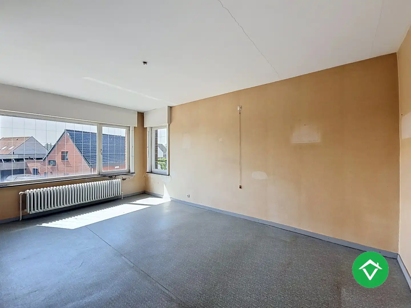 Gezinswoning met polyvalente ruimte, vijf slaapkamers en inpandige garage te Koekelare foto 14