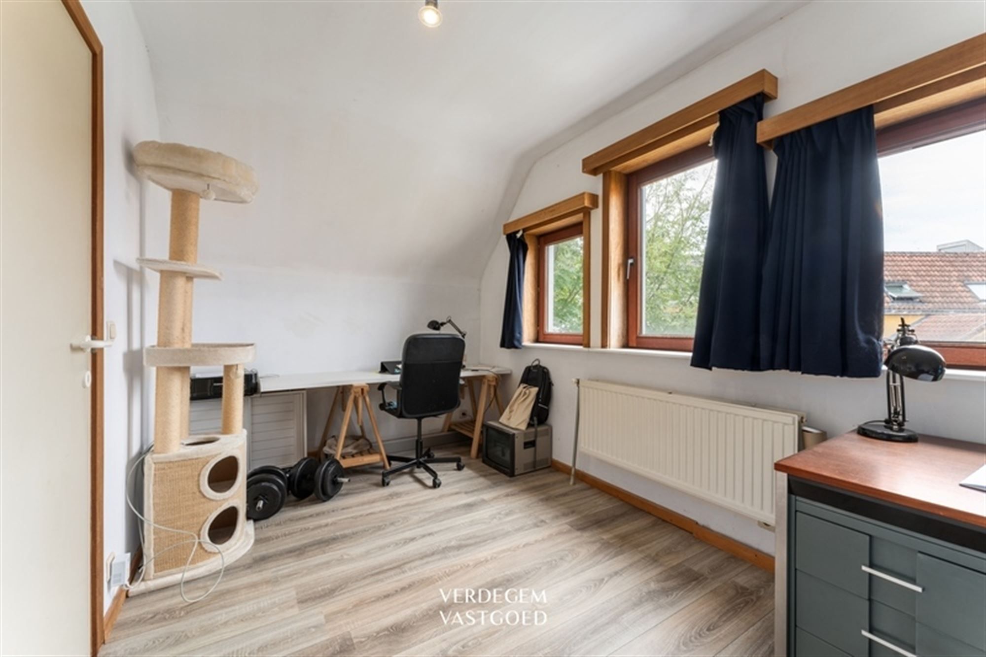 Perfecte starterswoning of als investering: 3 slaapkamers met tuin foto 13