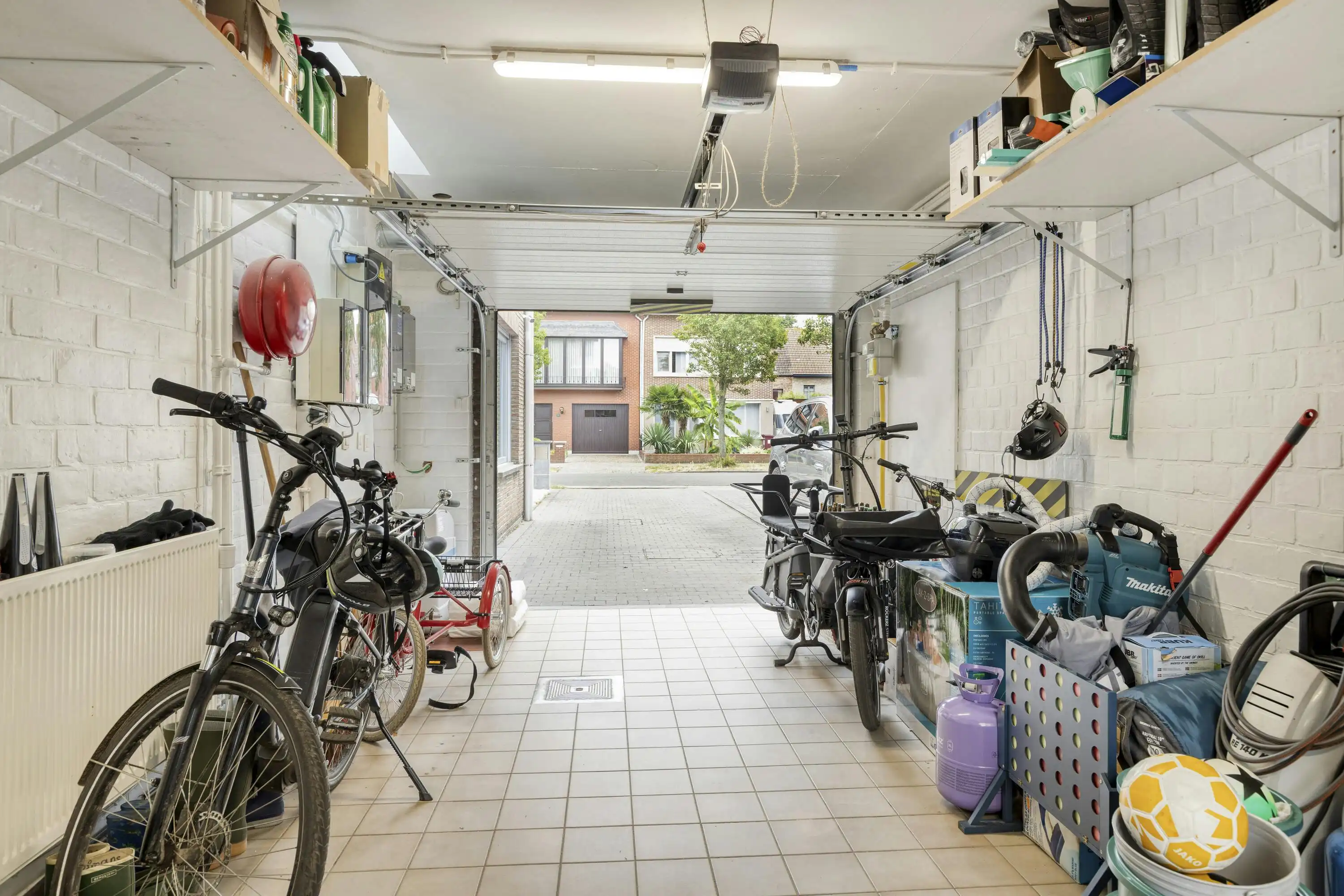 Lichtrijk halfopen huis met tuin en 5 slaapkamers te Schoten foto 27
