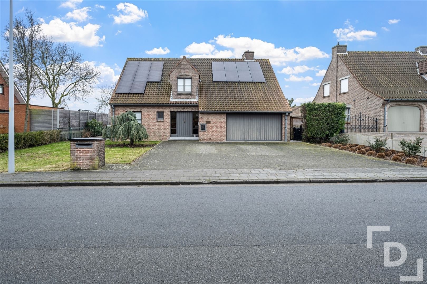 Ruime en energiezuinige villa te koop in Poperinge foto 2