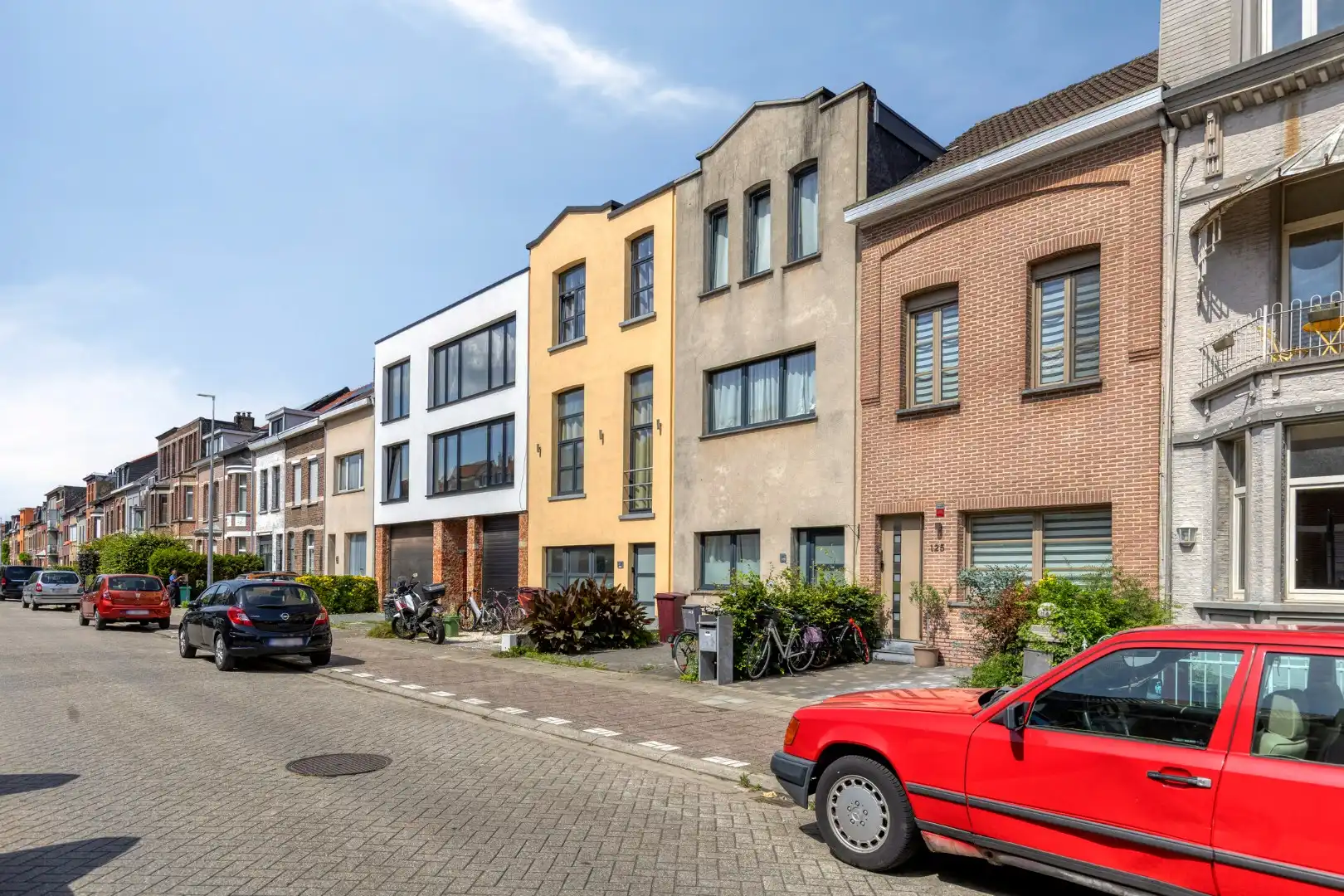 Verzorgde woning met 4 slpks in rustige woonwijk foto 29