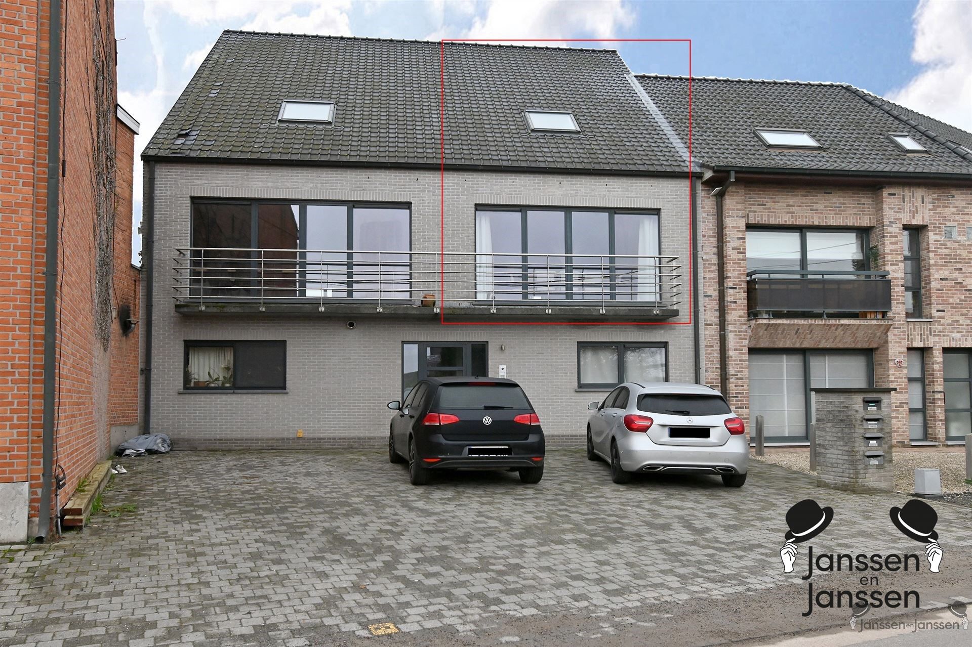 Instapklaar duplexappartement met terras foto 18