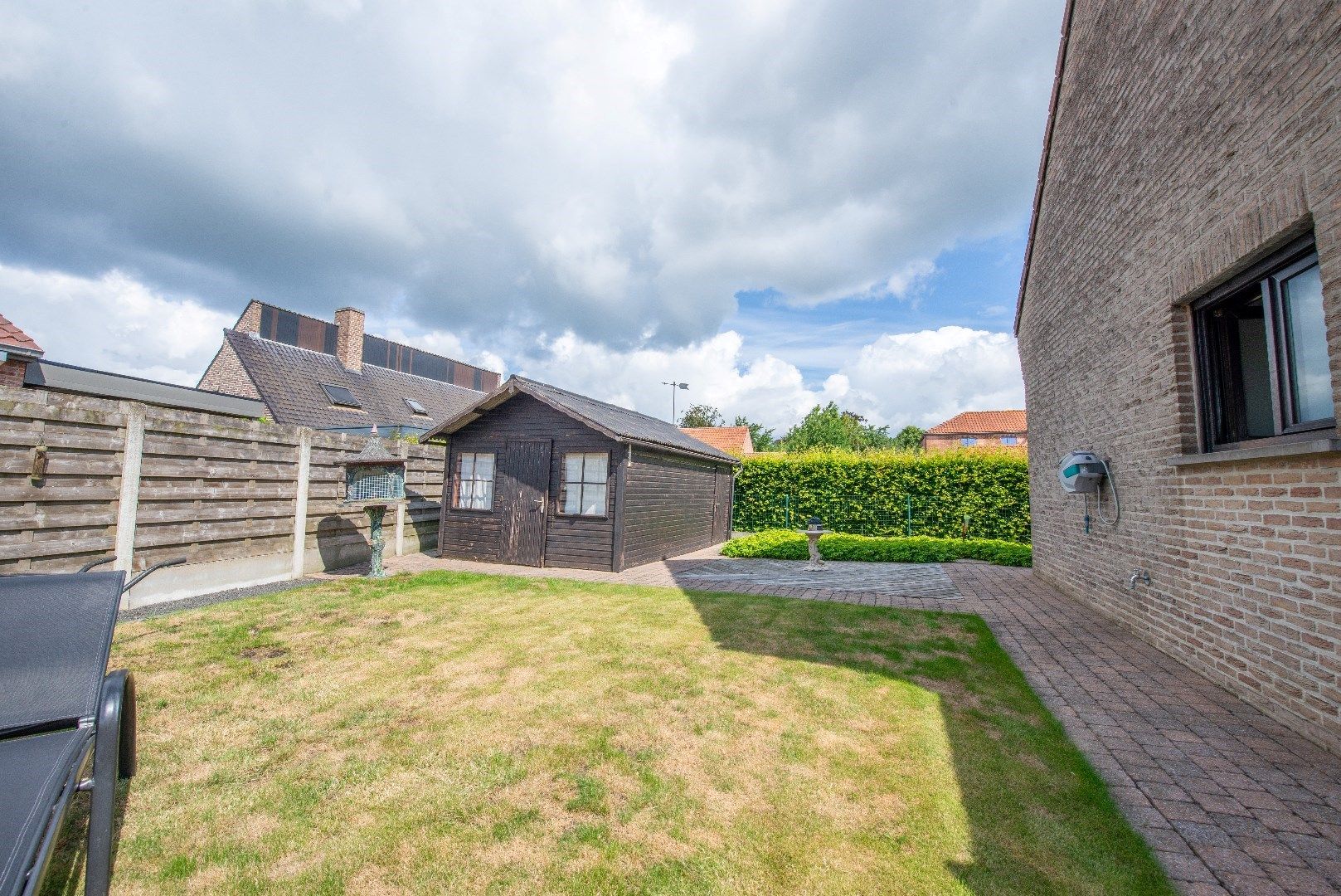 Verzorgde gelijkvloerswoning met 2 slaapkamers, garage, veranda en tuin foto 20