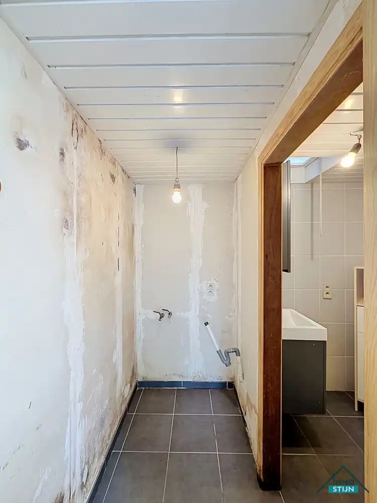 Woning met grote tuin foto 8