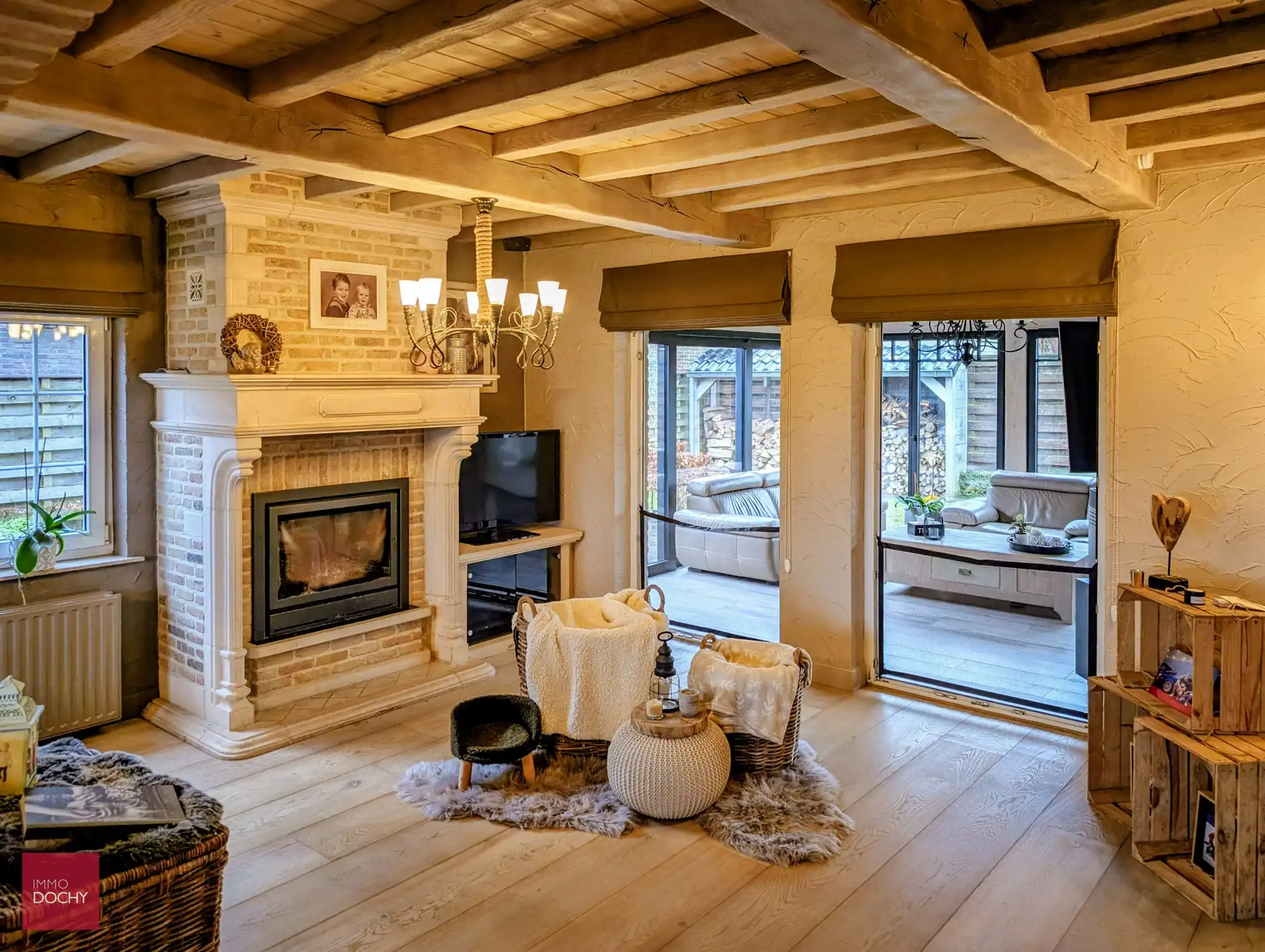 Instapklare sterk gebouwde villa met zicht op oude Leiearm | Heuvelhoekstraat foto 3