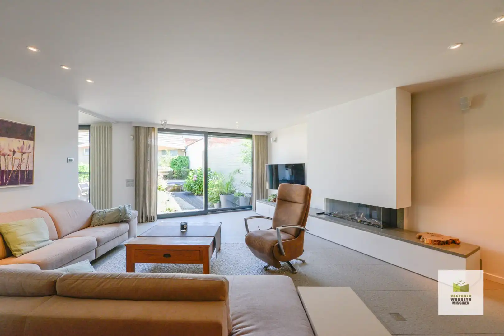 Energiezuinige & instapklare woning met 5 slaapkamers, praktijk en inpandige garage foto 7