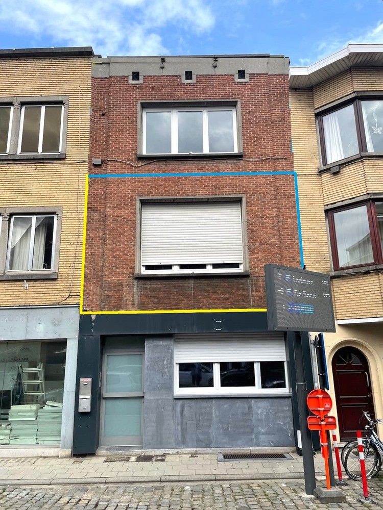 Ruim en goed gelegen appartement met 2 slaapkamers in kleine gebouw foto 9