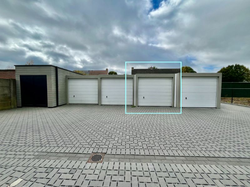 ENERGIEZUINIG DAKAPPARTEMENT MET TWEE SLAAPKAMERS EN GARAGE TE HUUR foto 13