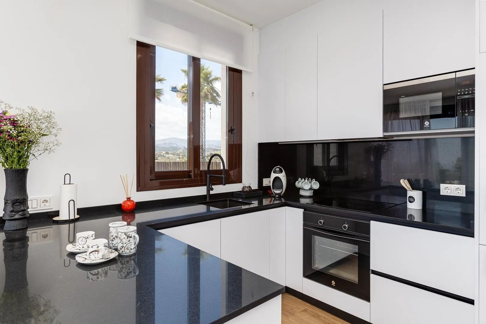 Moderne luxe nabij Benidorm: ontdek jouw droomvilla! foto 6