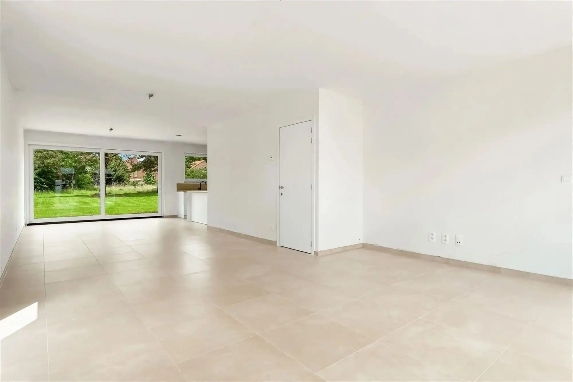 VOLLEDIG AFGEWERKTE NIEUWBOUWWONING TEGEN NATUURGEBIED! foto 6