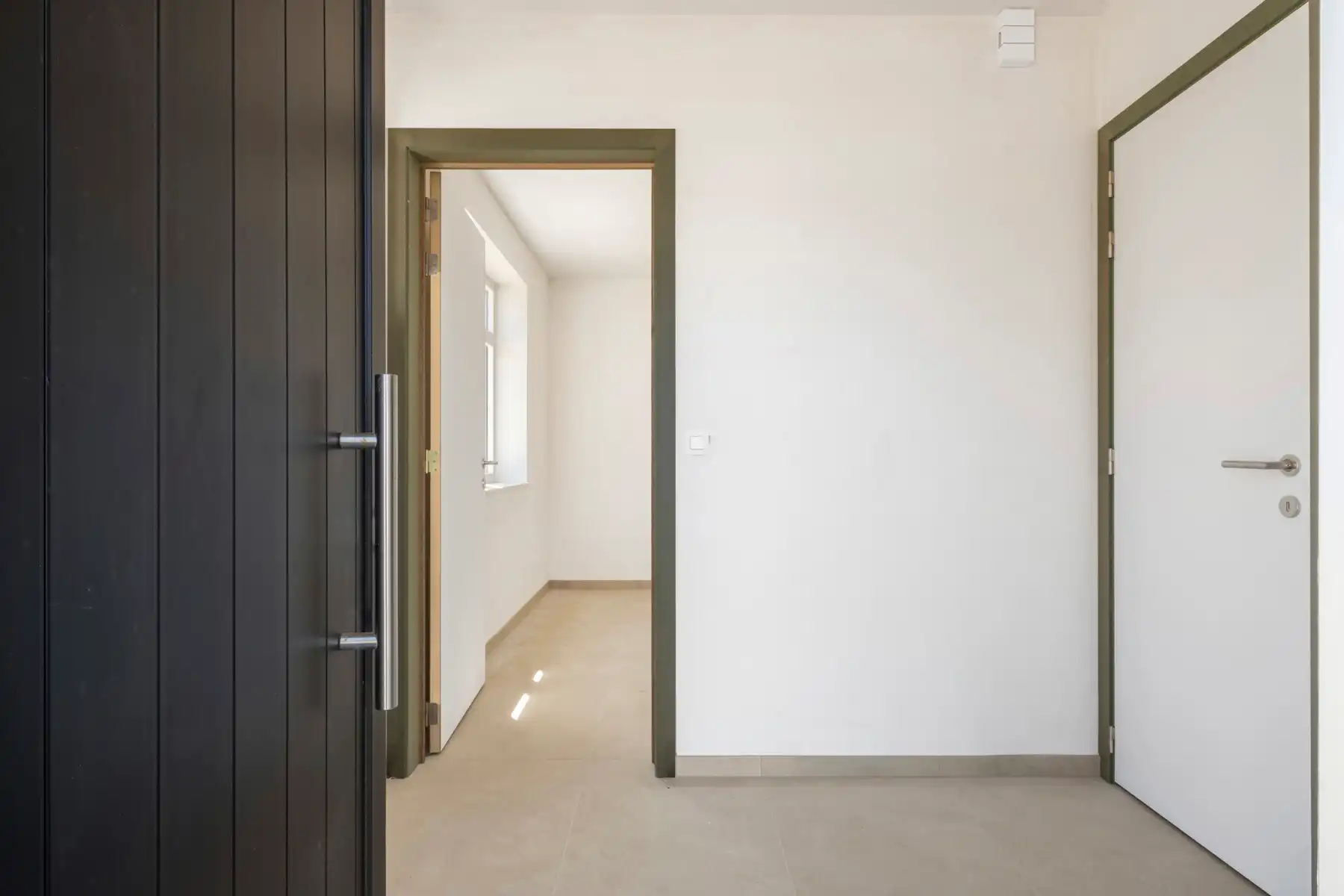 Nieuwbouw afgewerkte woning te Jabbeke - 6% BTW mogelijk foto 3