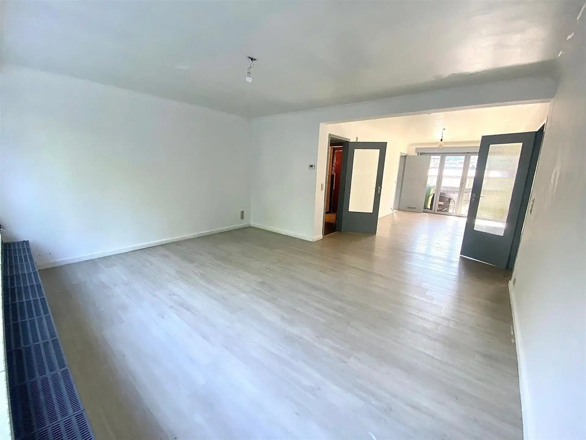 Goed gelegen appartement met twee slaapkamers te Aalst foto 3