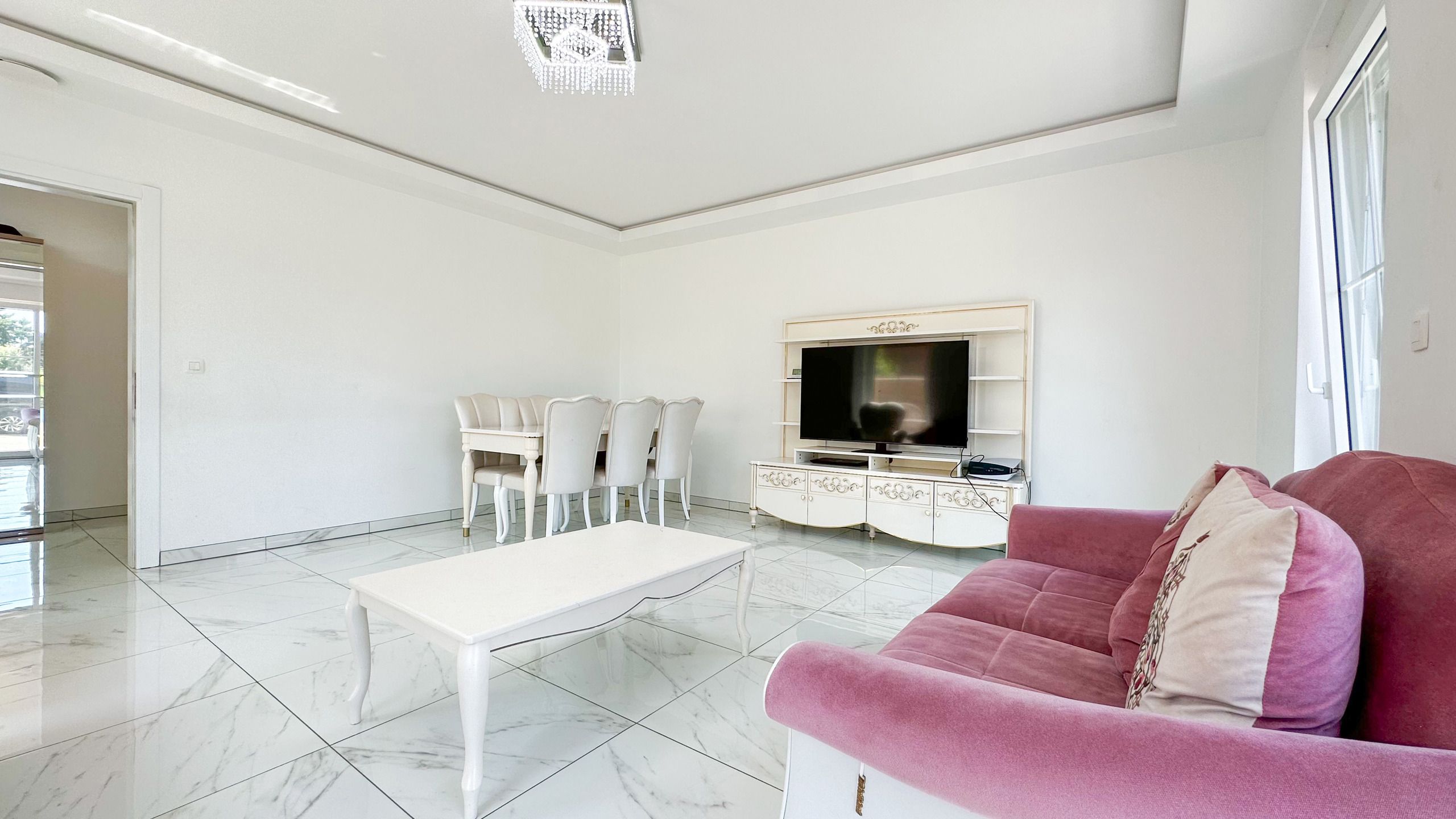 Prachtige halfopen nieuwbouwwoning in Heusden-Zolder!  foto 4