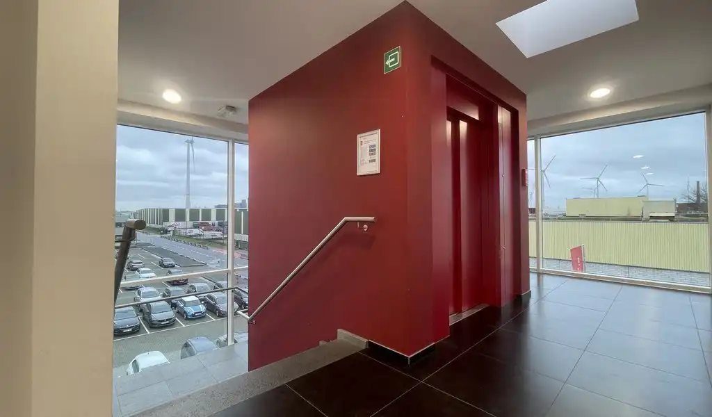 Instapklare kantoren te huur vlakbij de haven van Antwerpen foto 15