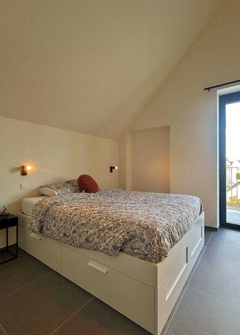 Volledig vernieuwd appartement met terras in Ieper centrum foto 7