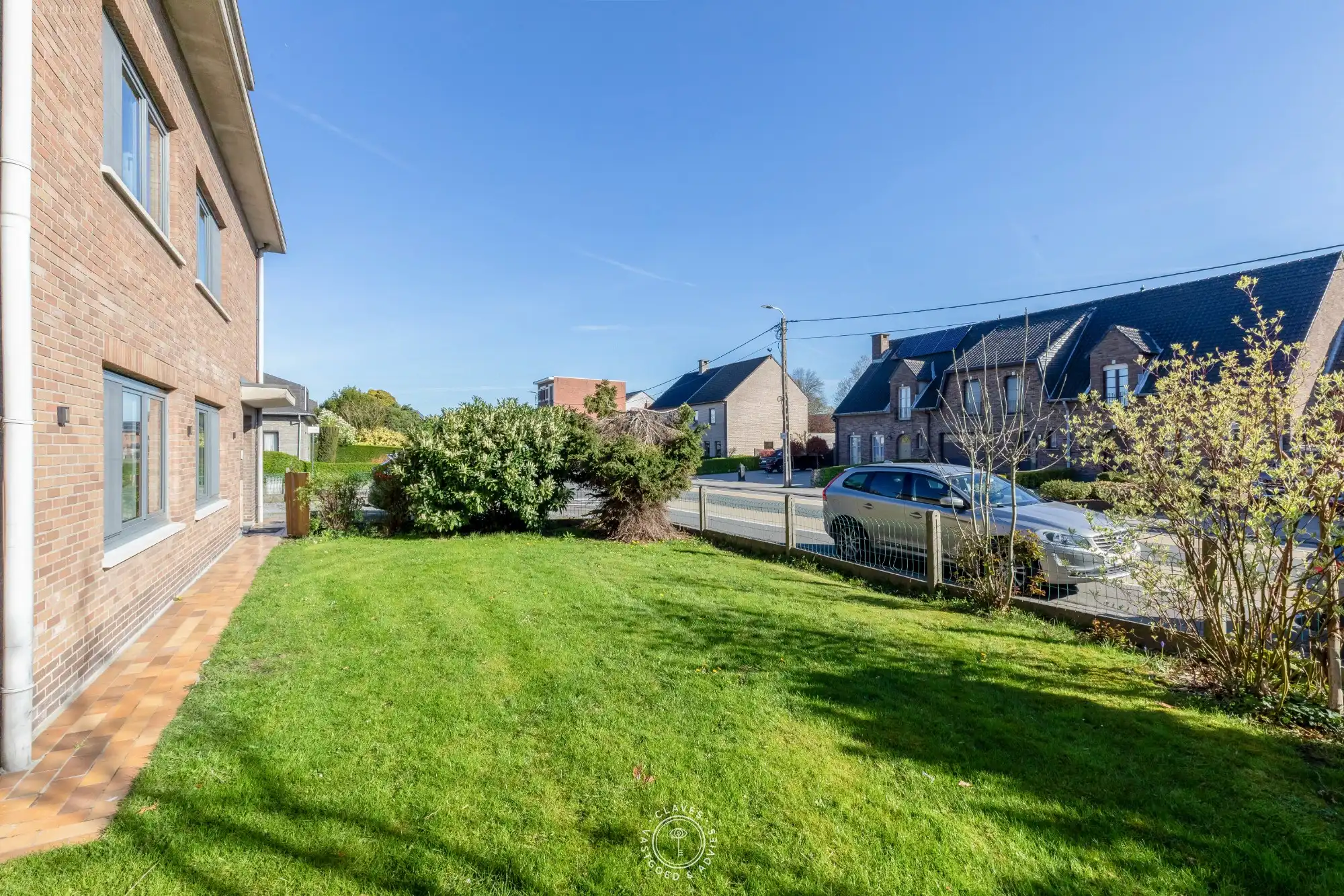 Ruim gelijkvloers appartement van 134 m² met tuin en garagebox foto 15