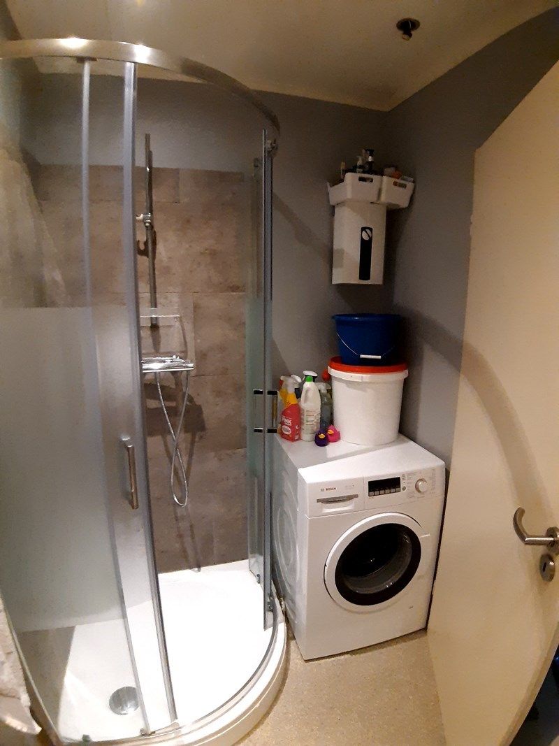 Gemeubeld appartement te Genk centrum foto 9
