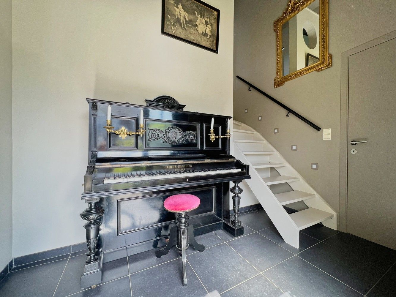 Instapklare gezinswoning met apart bijgebouw op 1362m²! foto 2