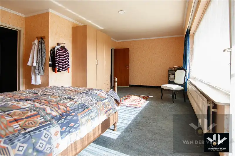 RUIME GEZINSWONING MET 4 SLAAPKAMERS foto 20