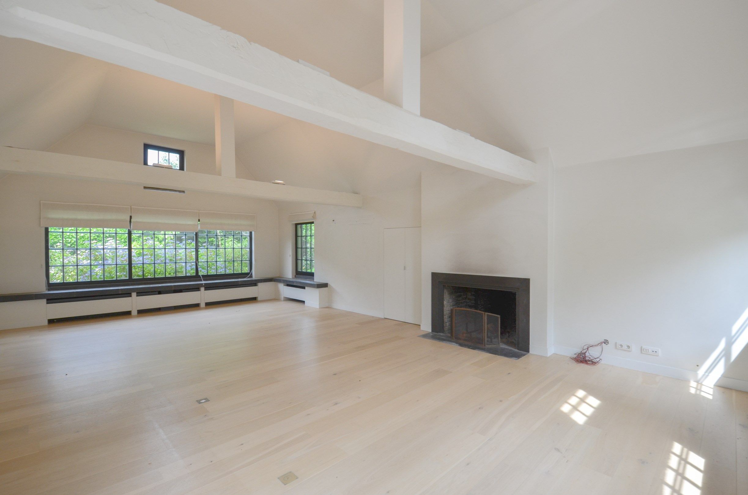 Exclusieve villa, rustig gelegen op een perceel van 1628 m² nabij de Royal Zoute Tennis Club. foto 12