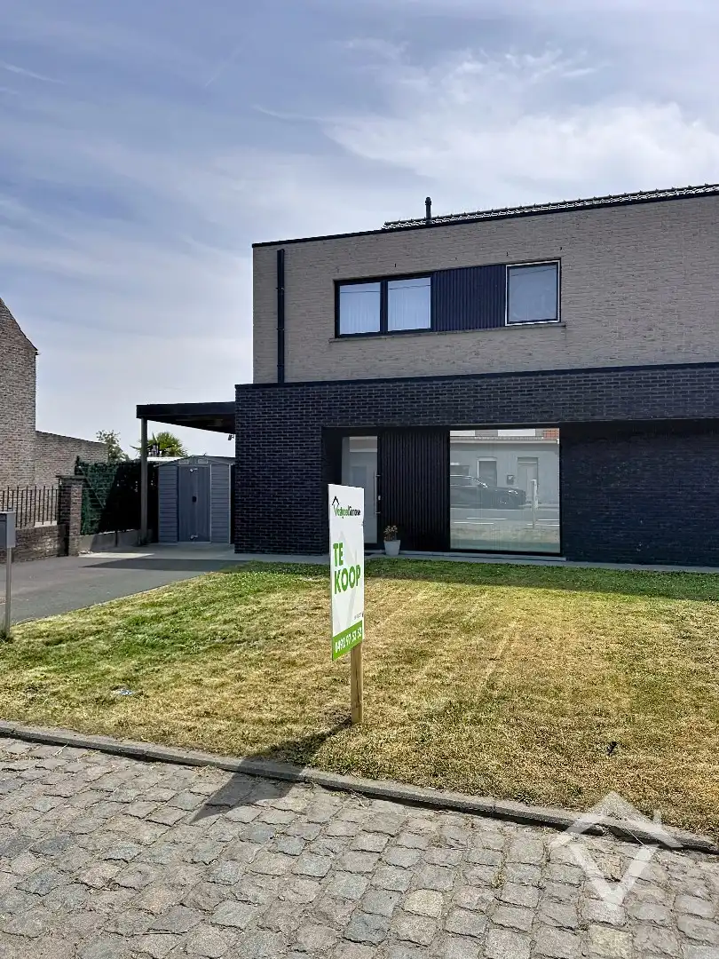 Recente nieuwbouwwoning met 3 slaapkamers en carport te Diksmuide foto 3