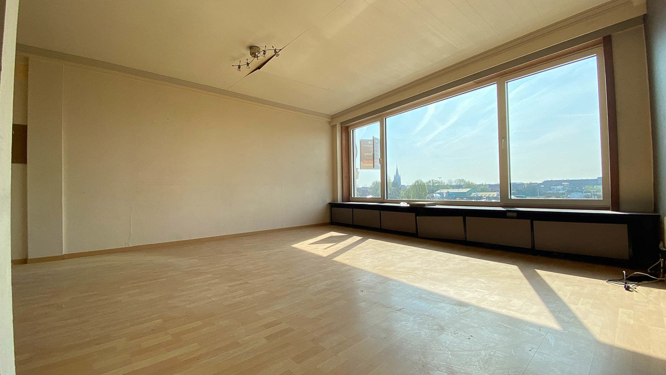 Opbrengsteigendom met 3 appartementen en leiezicht  foto 2