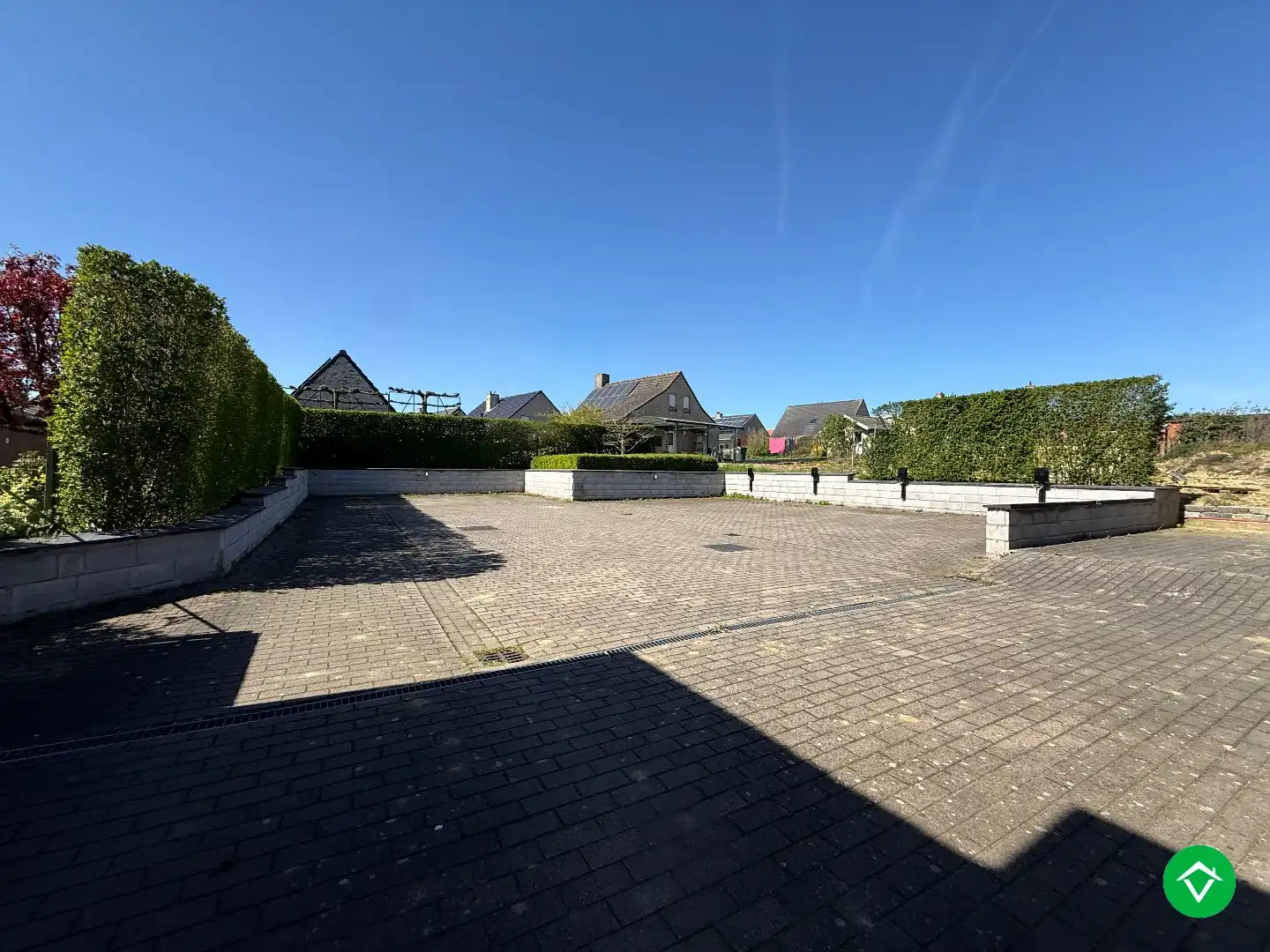 Duplexappartement met twee slaapkamers, zonneterras en parking te Moorslede  foto 21