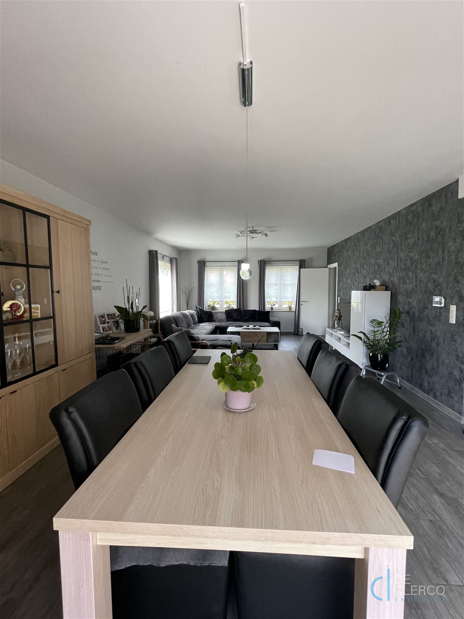 Zeer ruime halfopen bebouwing, goed gelegen nabij Lochristi Dorp! foto 3