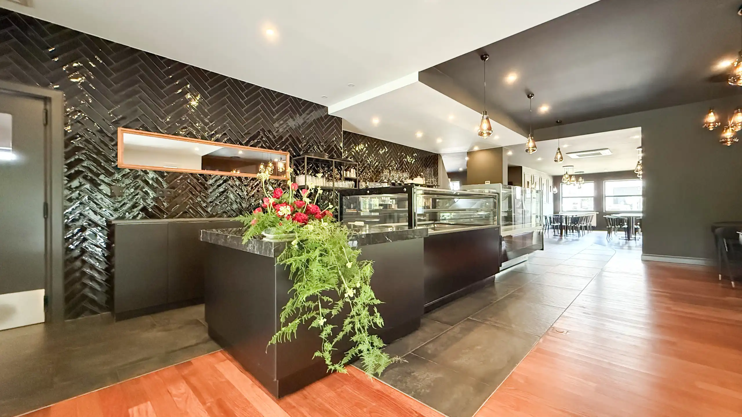 Prachtig handelspand met woonst op toplocatie (40are grond)! foto 9