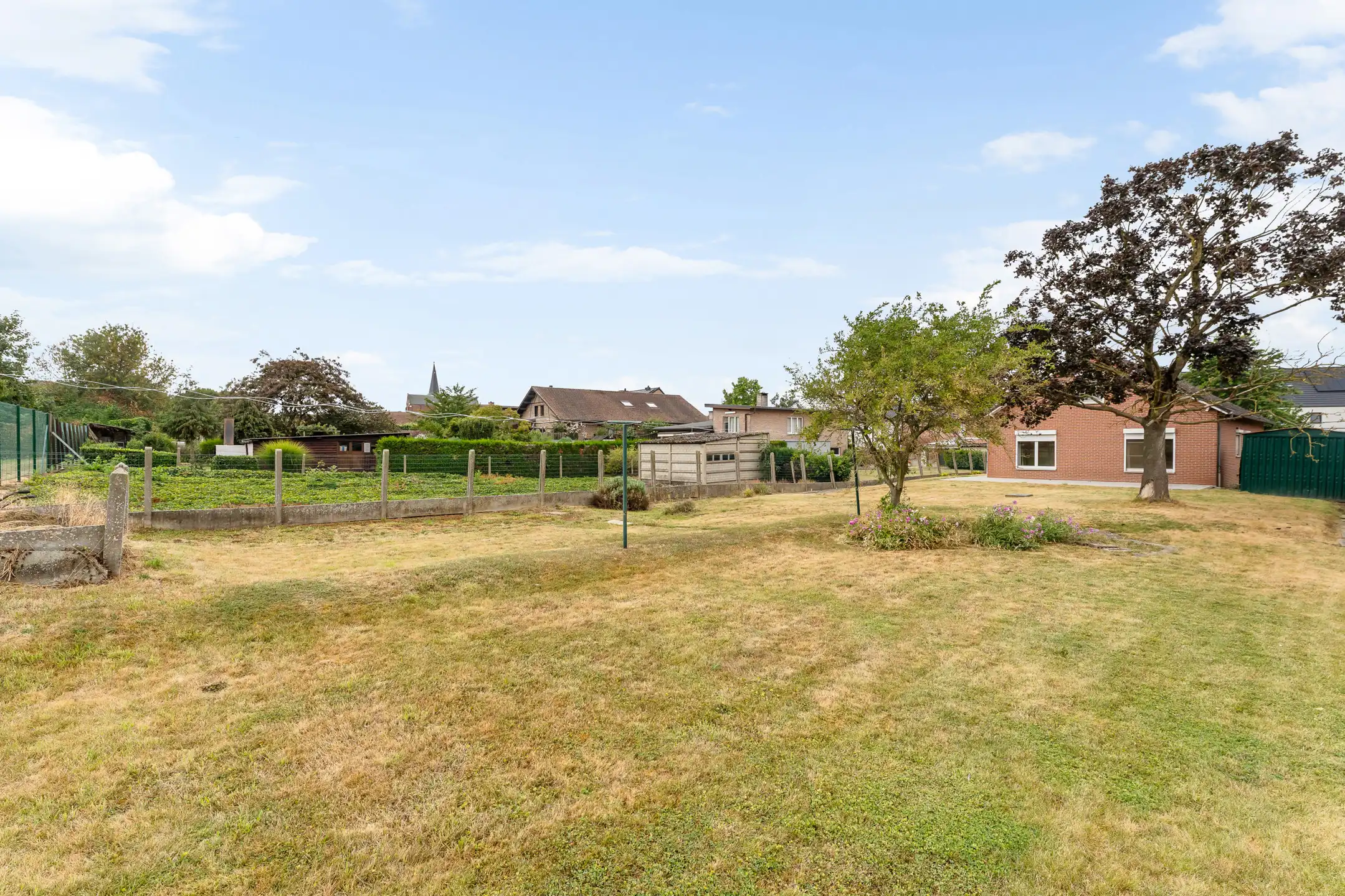 Charmante woning met inpandige garage te Millen foto 20