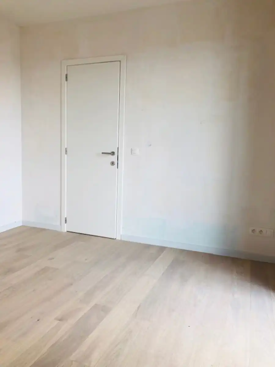 Uniek 2 slpk appartement met 2 terrassen (Nieuw Zuid) foto 9